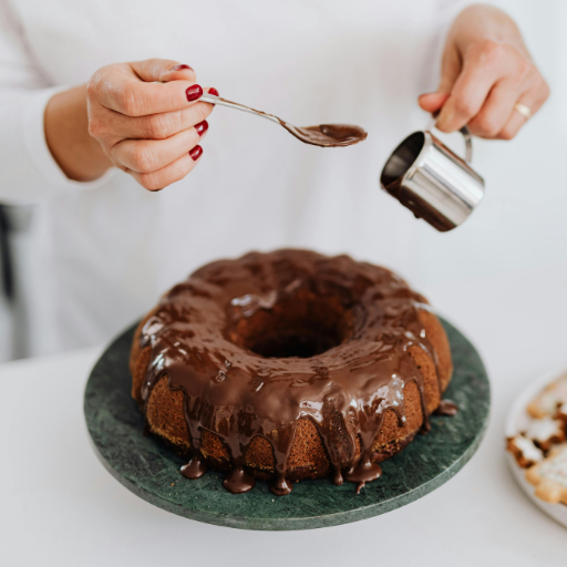 Bolo de Chocolate Molhadinho: Receita Fácil e Deliciosa